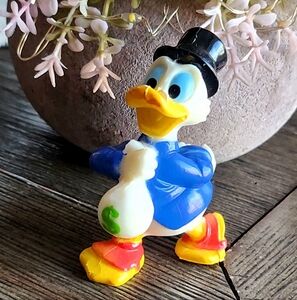 Vtg 1991 Kelloggs Disney Afternoon Duck Tales "Scrooge McDuck" PVC Figurine